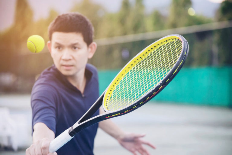 How to Grip a Tennis Racquet